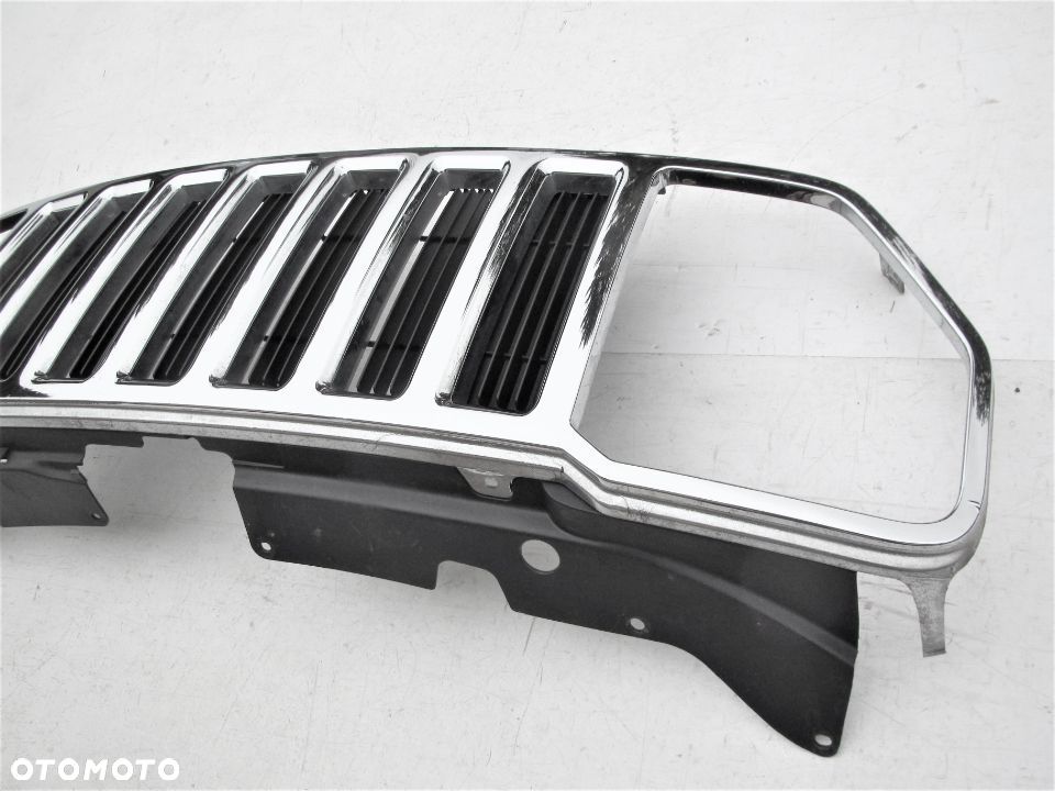 JEEP CHEROKEE 2008 2009 2010 2011 atrapa GRILL OE - 4