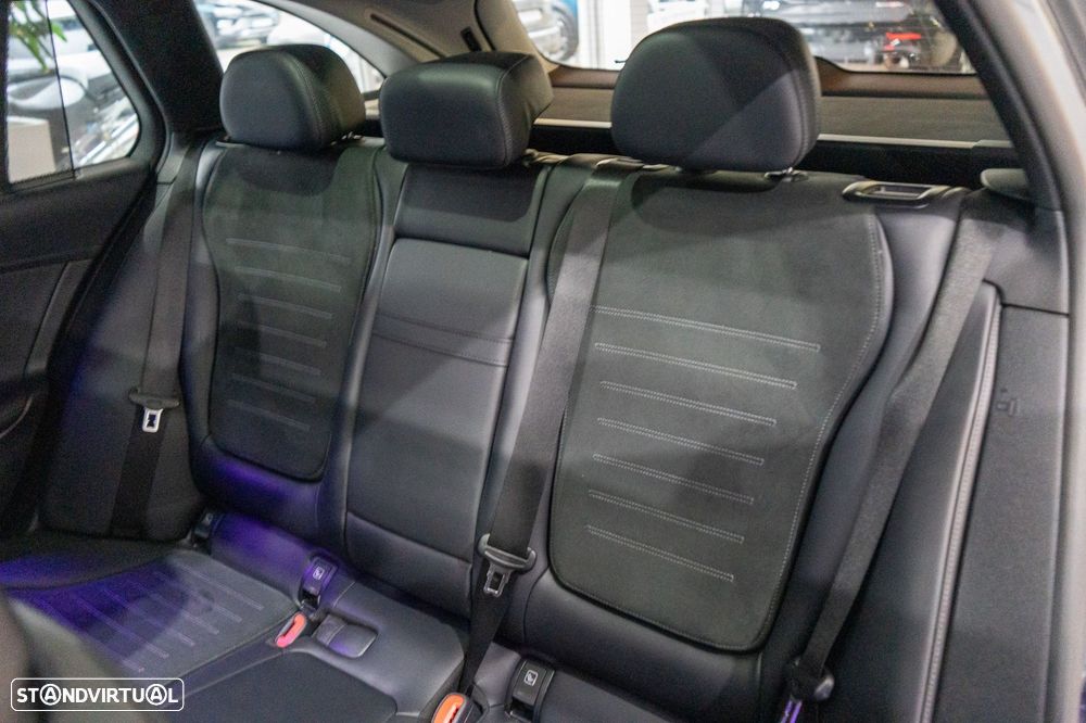 Mercedes-Benz C 300 e 9G-TRONIC AMG Line Advanced - 11