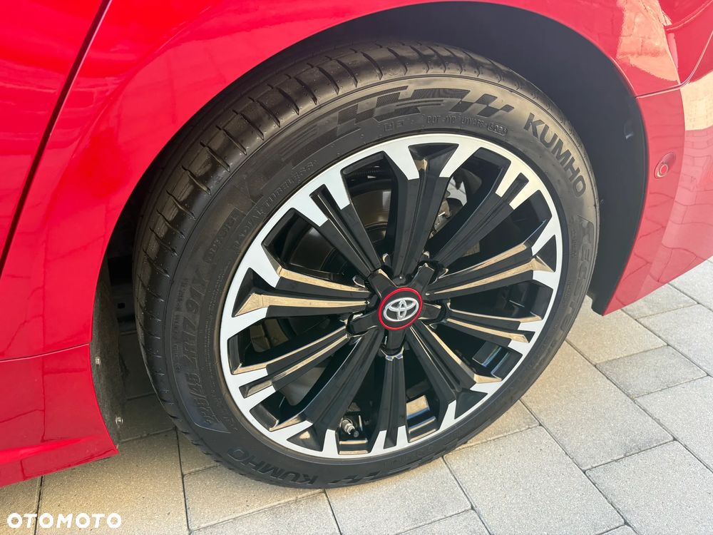 Toyota Corolla 2.0 Hybrid GR Sport - 18
