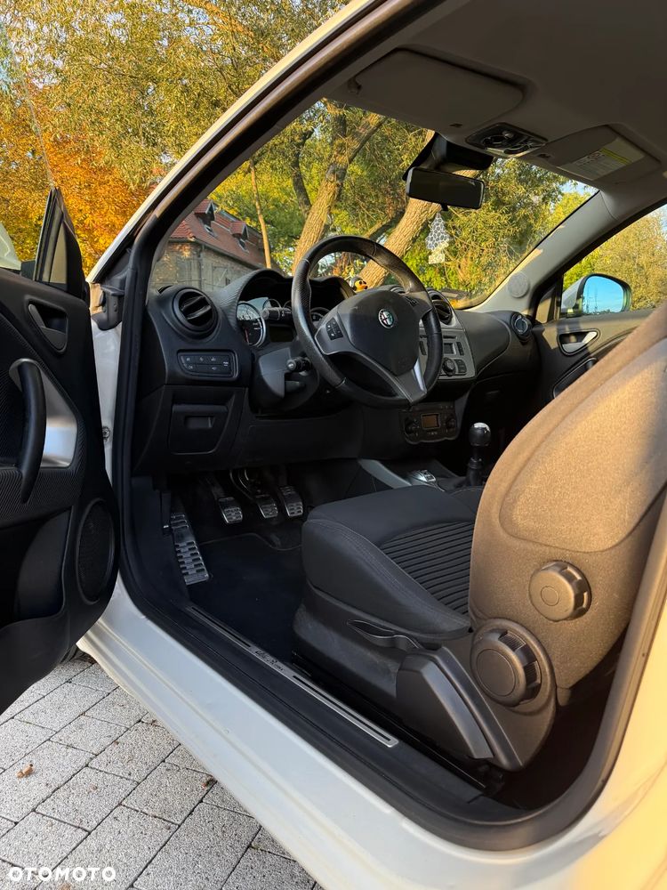 Alfa Romeo Mito 1.4 TB MultiAir Distinctive S&S - 14