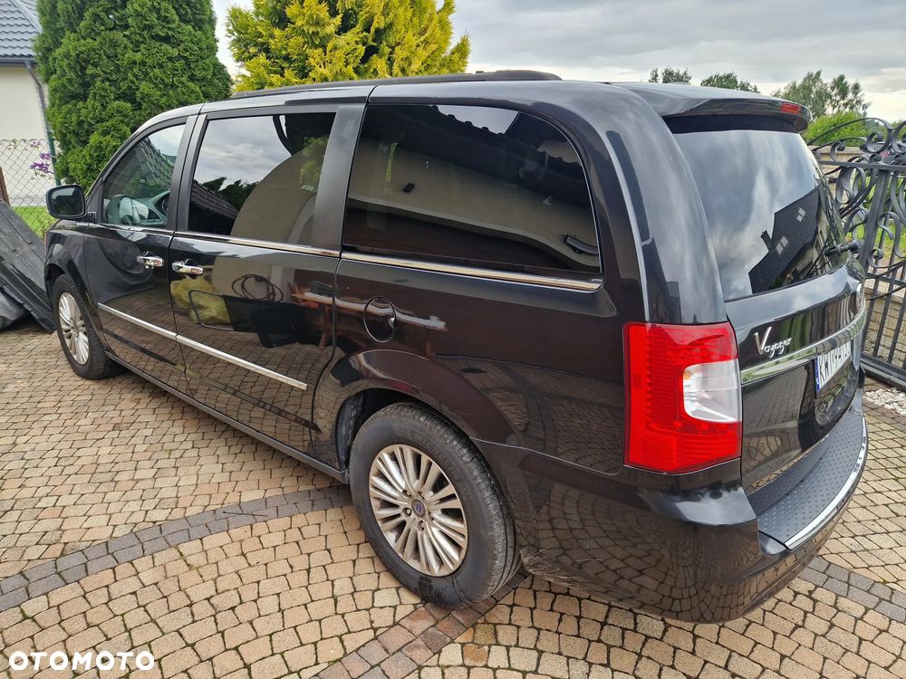 Lancia Voyager 2.8CRD Gold - 5