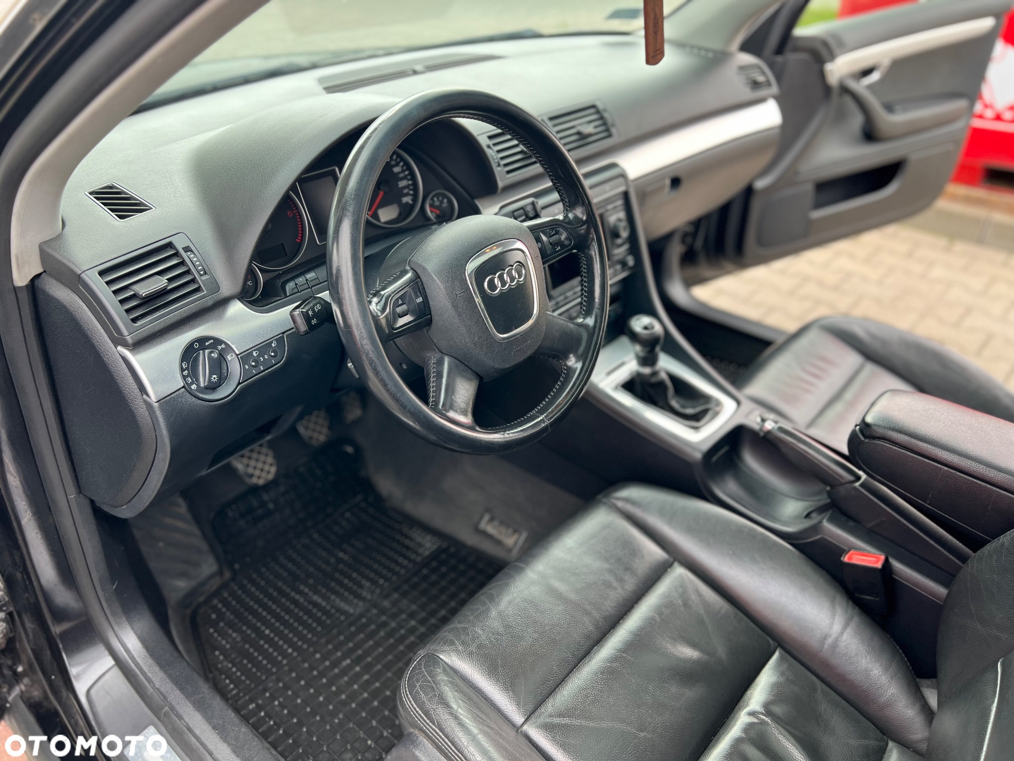 Audi A4 Avant 2.0 TDI DPF - 25