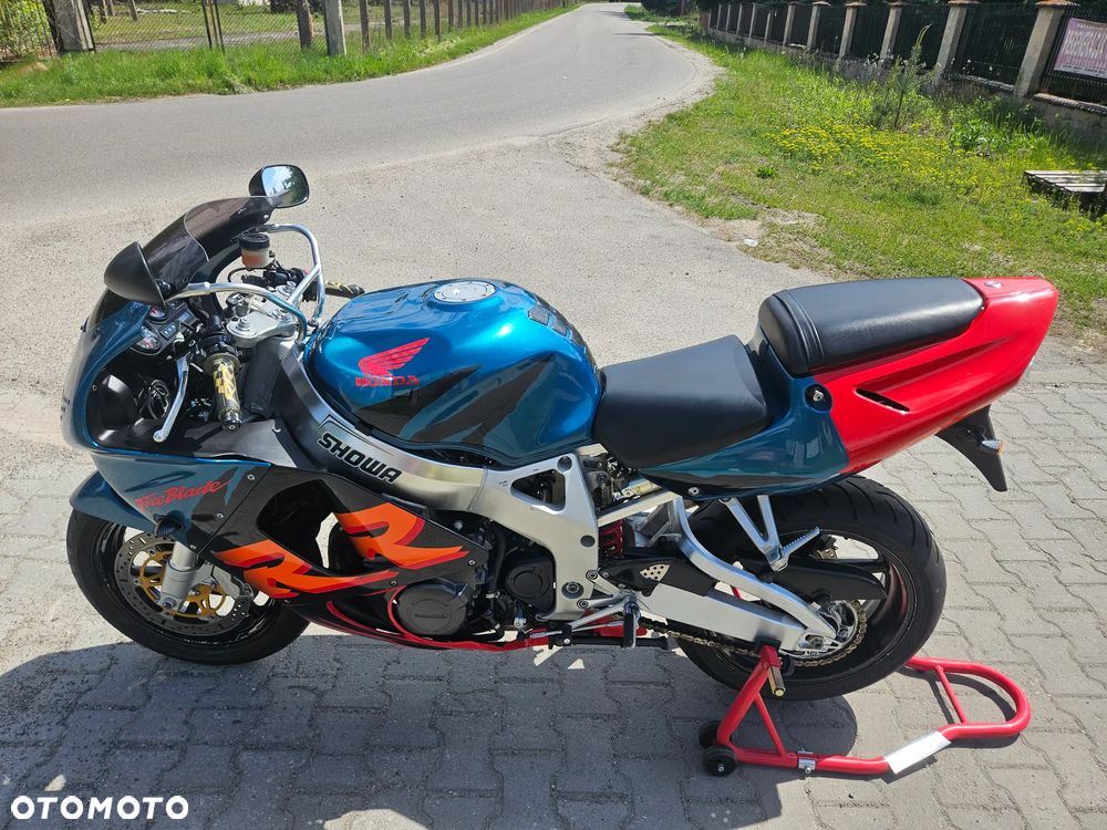 Honda CBR - 2