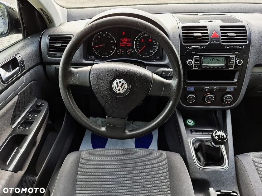 Volkswagen Golf V 1.6 Comfortline - 10