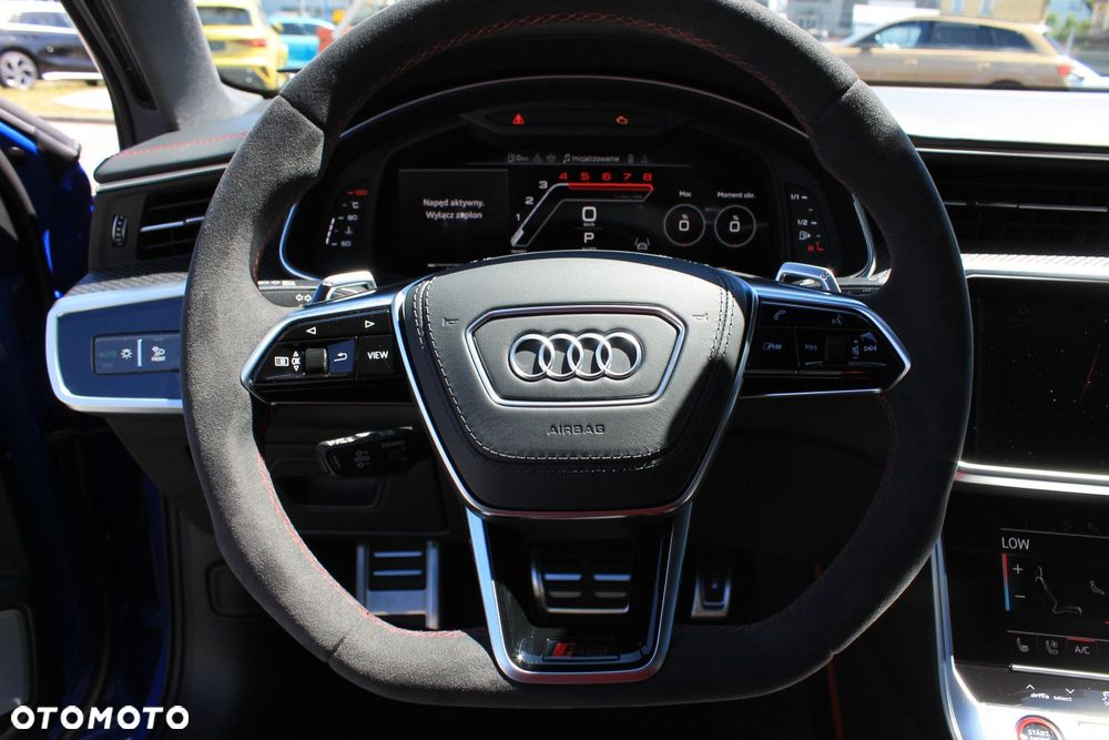 Audi RS6 Avant - 18