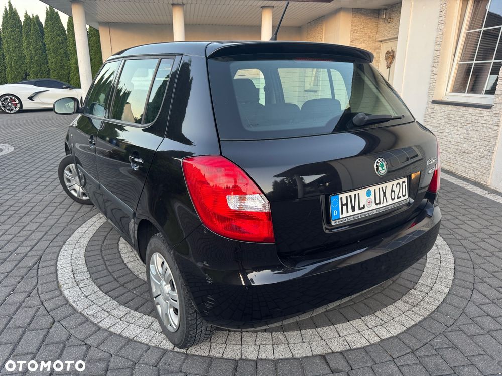 Skoda Fabia 1.2 HTP Ambiente - 4