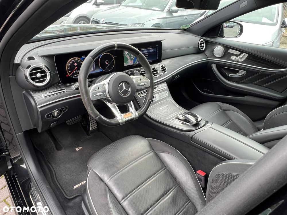 Mercedes-Benz Klasa E AMG 63 S 4Matic+ 9G-TRONIC - 9