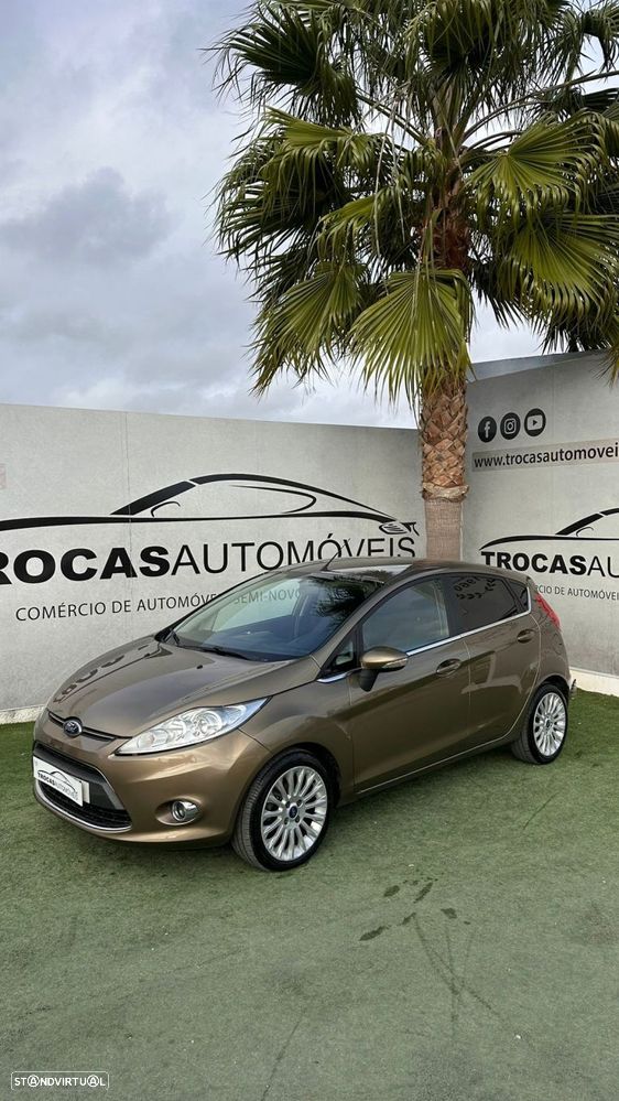 Ford Fiesta 1.4 Titanium Aut. - 6