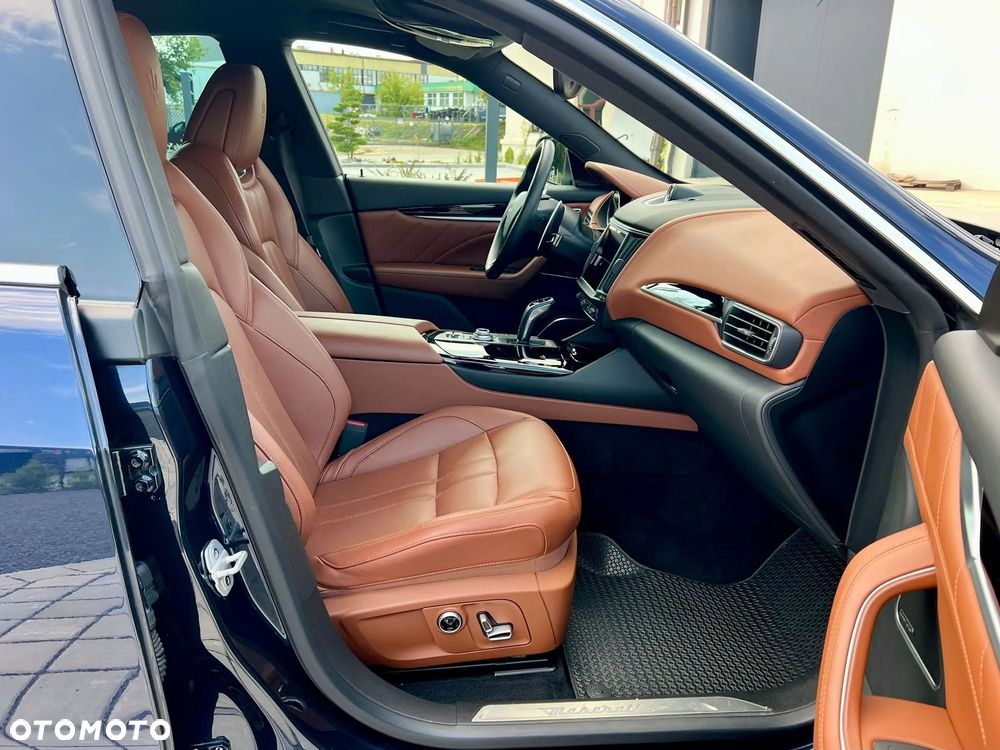 Maserati Levante - 29