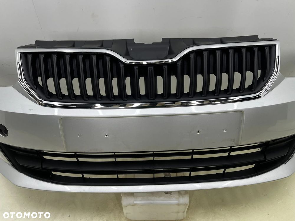 Zderzak przedni Skoda Fabia 3 III 14-18r. Przedlift przód 6V0807221 - 4