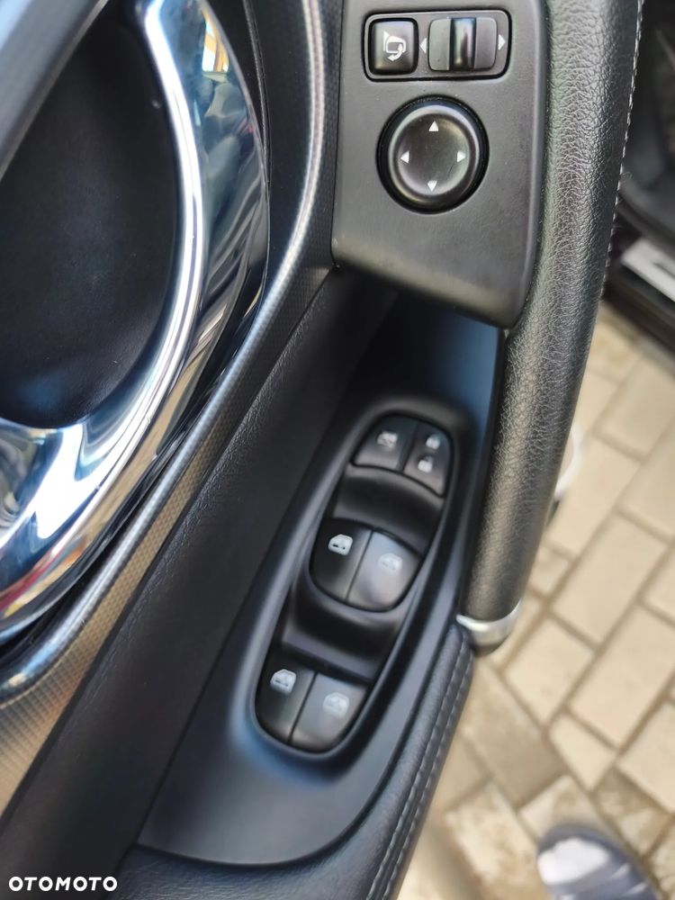Nissan Qashqai 1.7 dCi Tekna - 14