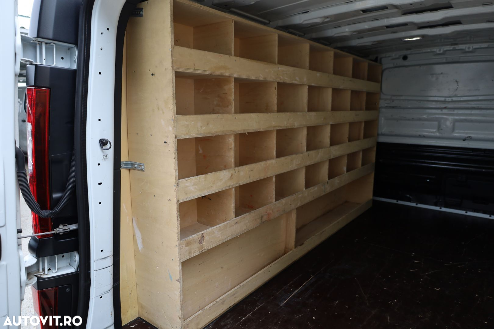 Renault Trafic 2,0 dci L2H1 - 15