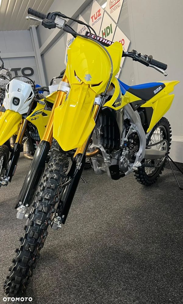 Suzuki RM-Z - 15