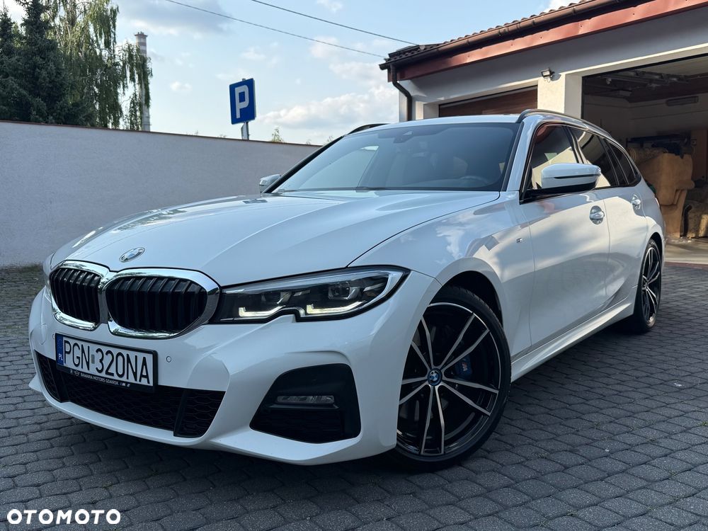 BMW Seria 3 320d Edition M Sport Shadow - 1