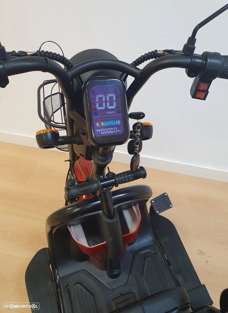 Outra não listada Outra S/ Carta Condução - 5