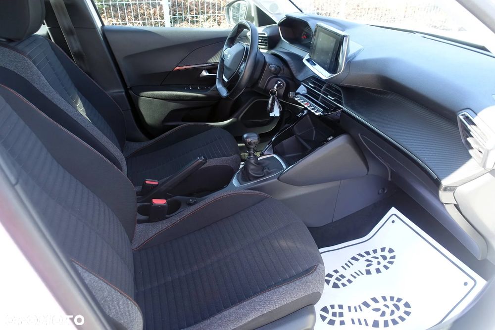 Peugeot 2008 PureTech 100 Stop&Start Active Pack - 11