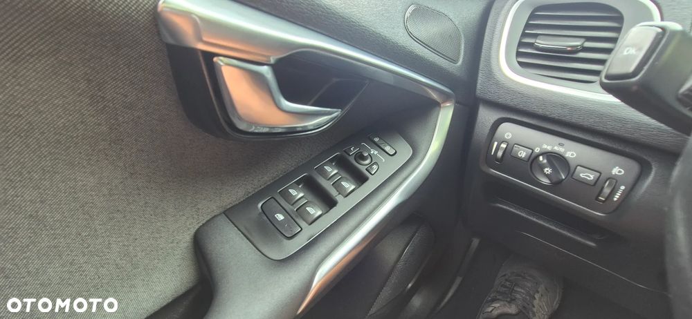 Volvo V40 Cross Country D2 Geartronic - 23