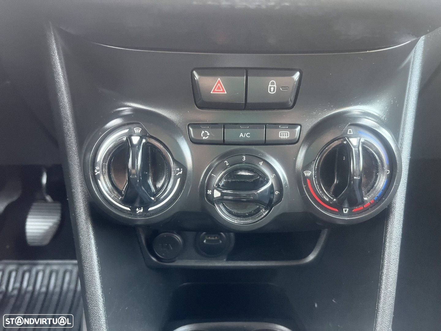 Peugeot 2008 1.5 BlueHDi Allure - 11