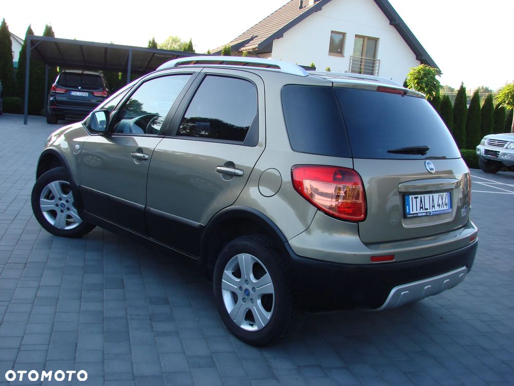 Fiat Sedici 1.6 16V 4x4 Luxury - 13