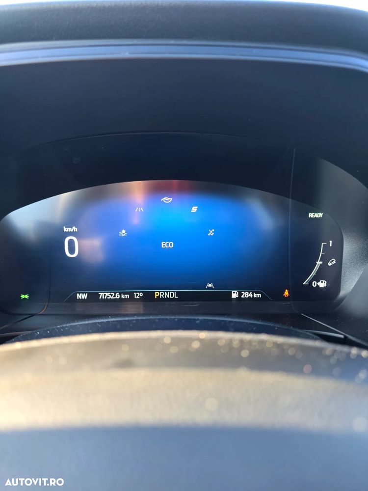 Ford Kuga 2.5 Duratec FHEV FWD ST Line - 21