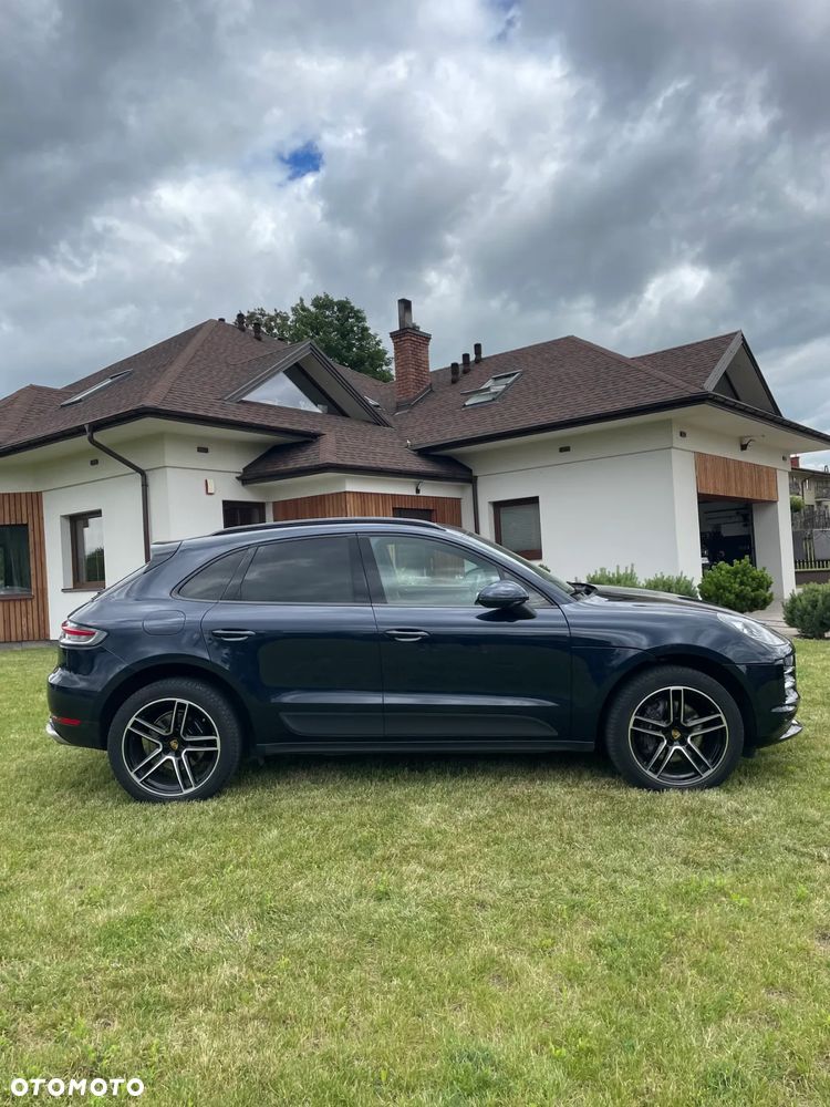 Porsche Macan Standard - 4