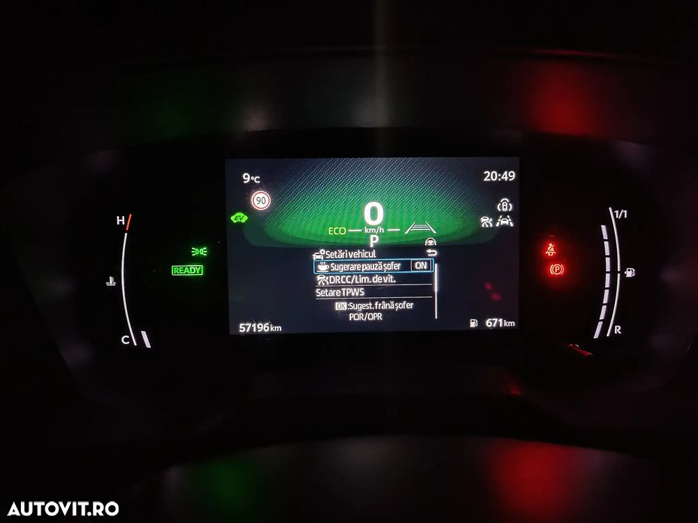 Toyota Corolla 1.8 HSD Eco - 11