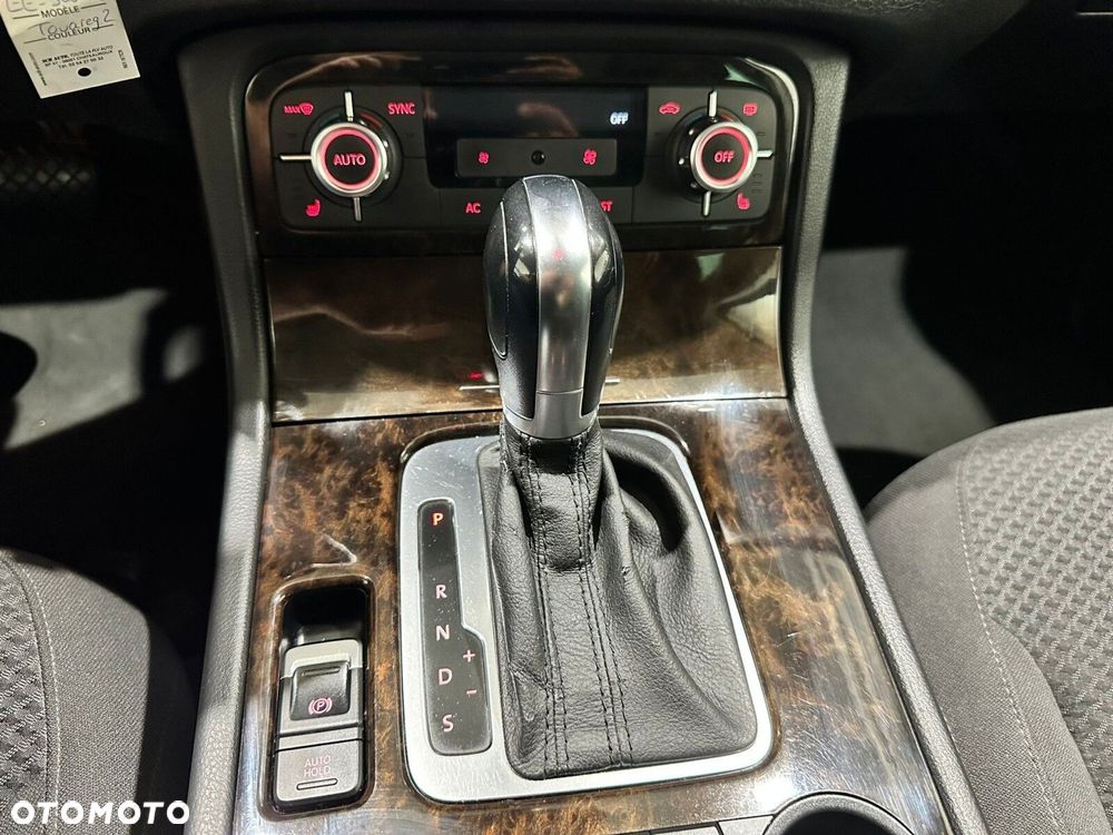 Volkswagen Touareg - 26