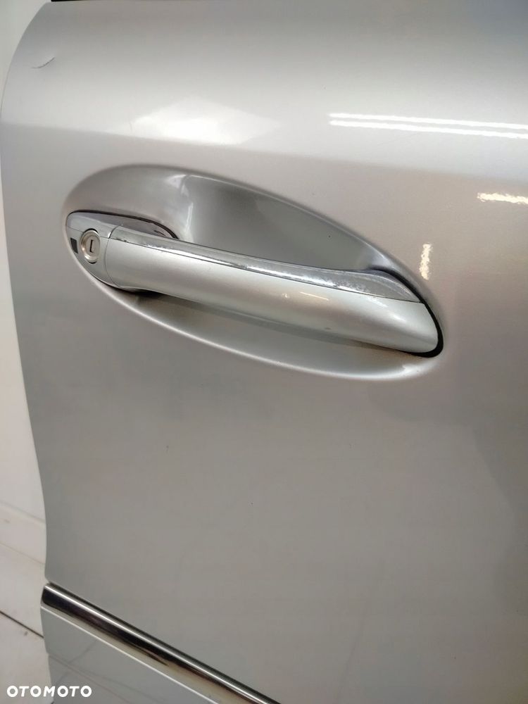 mercedes ml w164 05r- drzwi prawe przednie prawy przód 775 - 9