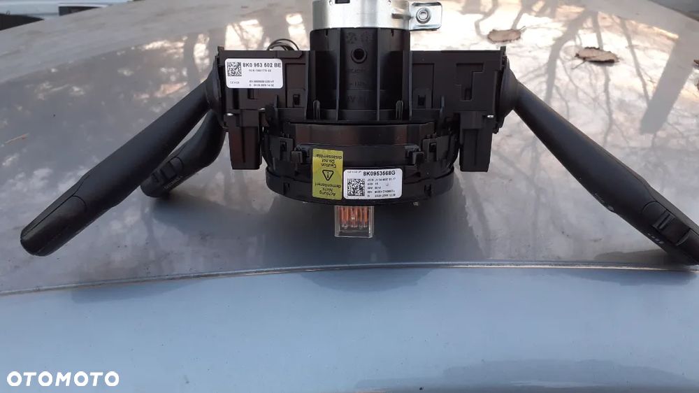 Manetki Audi 8K0 953 568D G - 1