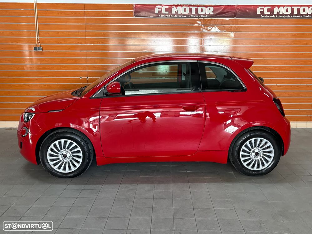 Fiat 500e (RED) - 6