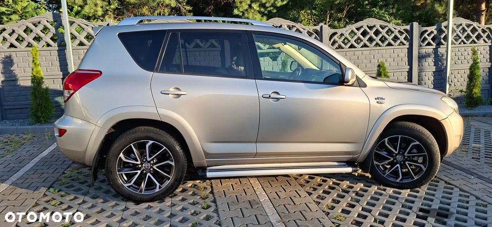 Toyota RAV4 2.2 D-4D Sol 180 - 6