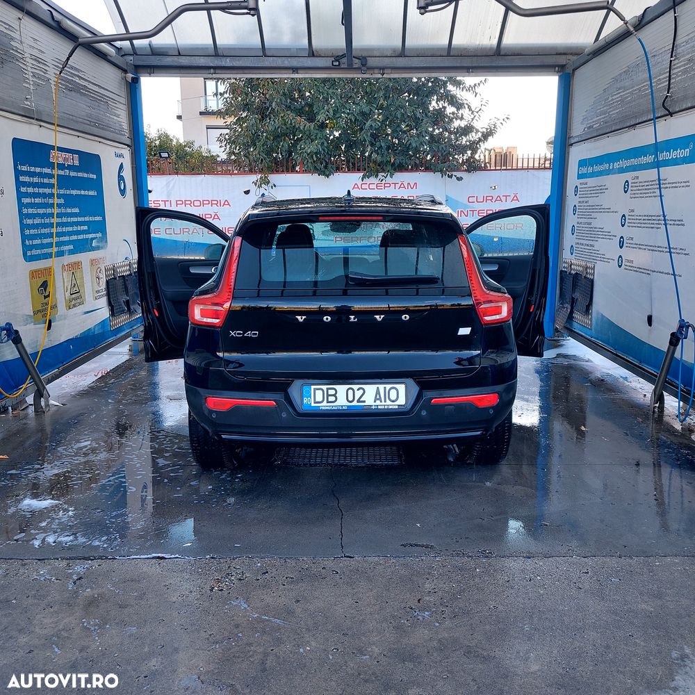 Volvo XC 40 Recharge T5 Twin Engine AT7 Inscription Expression - 2