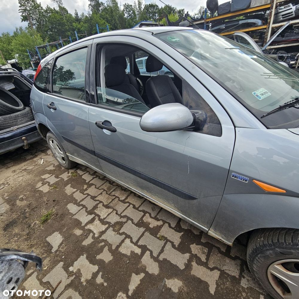 Ford Focus (2004r) 1,6 B 74 KW / 100 KM pojazd na części - 6
