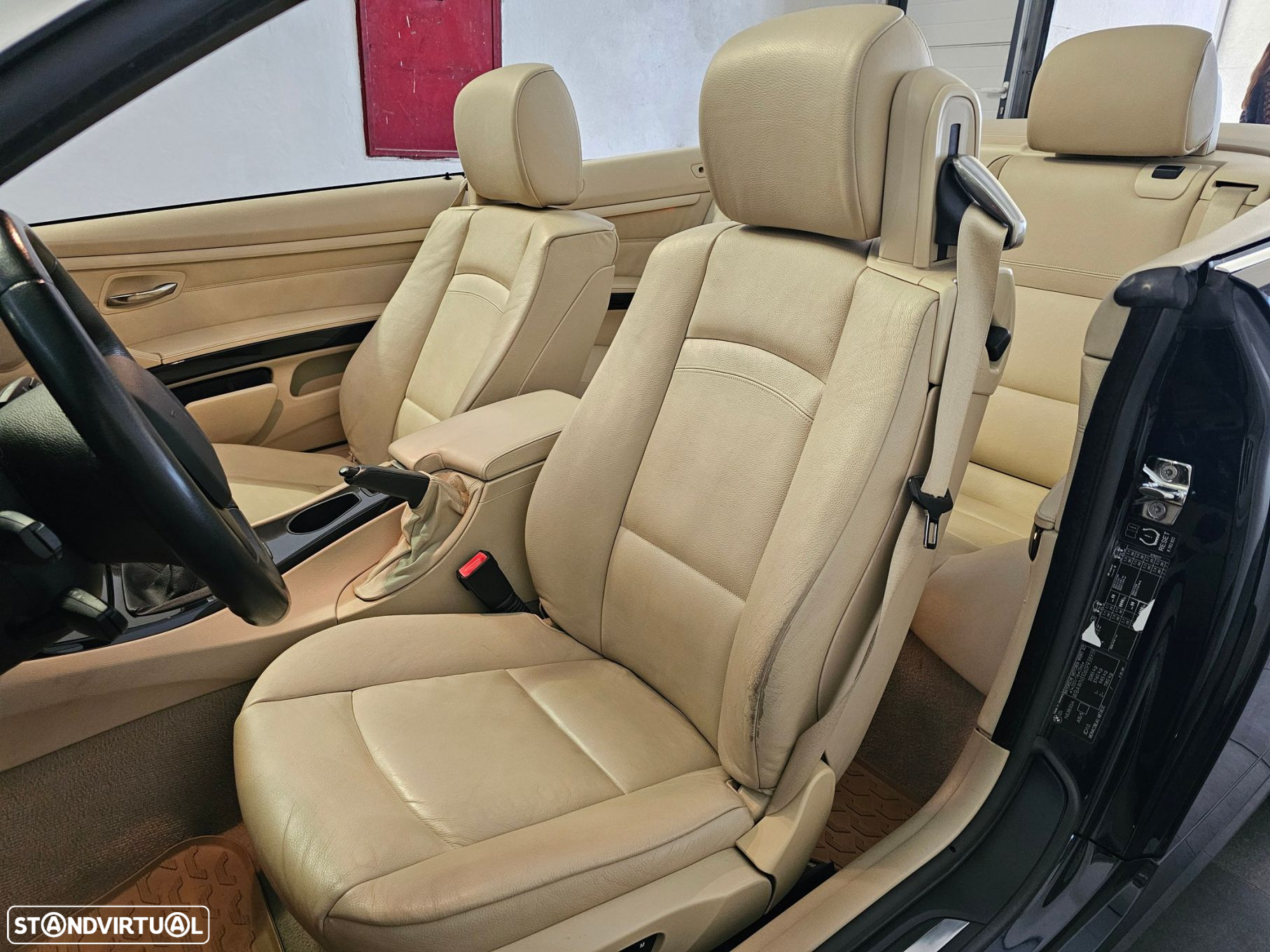 BMW 325 i - 21