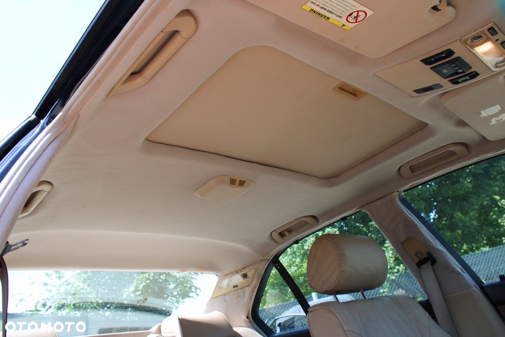 BMW Seria 7 740i - 22