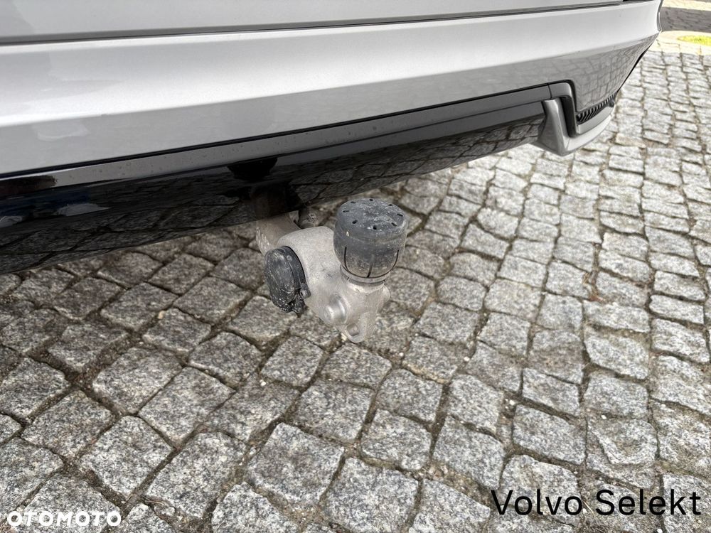 Volvo XC 60 - 30