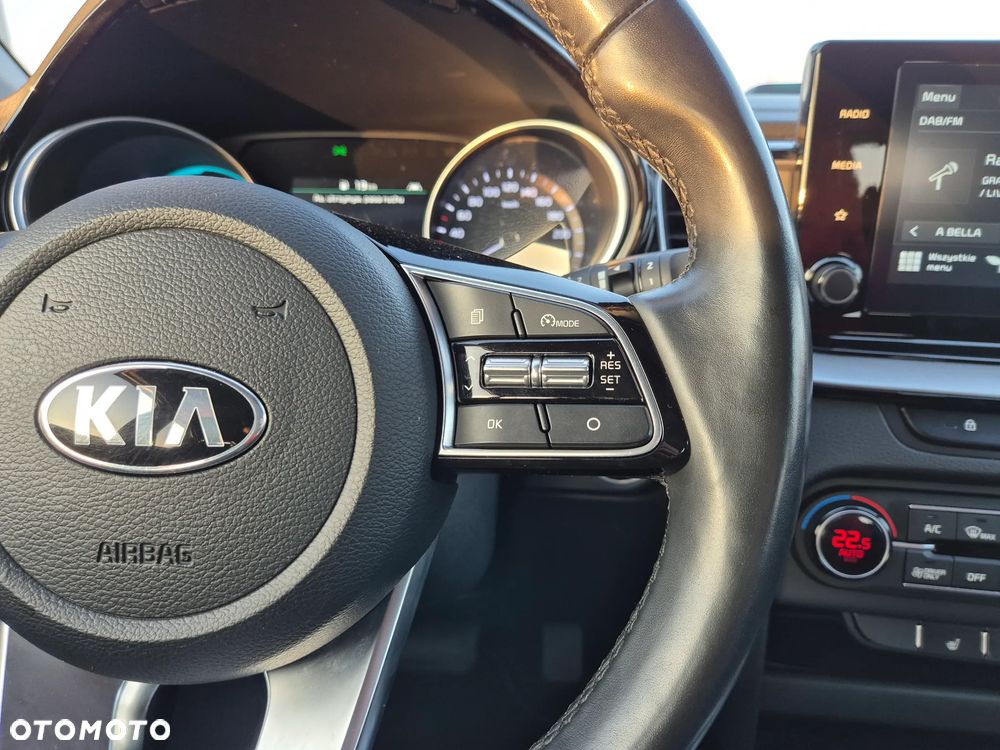 Kia XCeed - 17