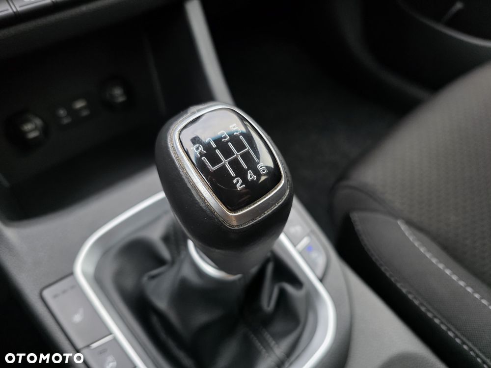 Hyundai i30 1.6 CRDI EDITION 30 - 19