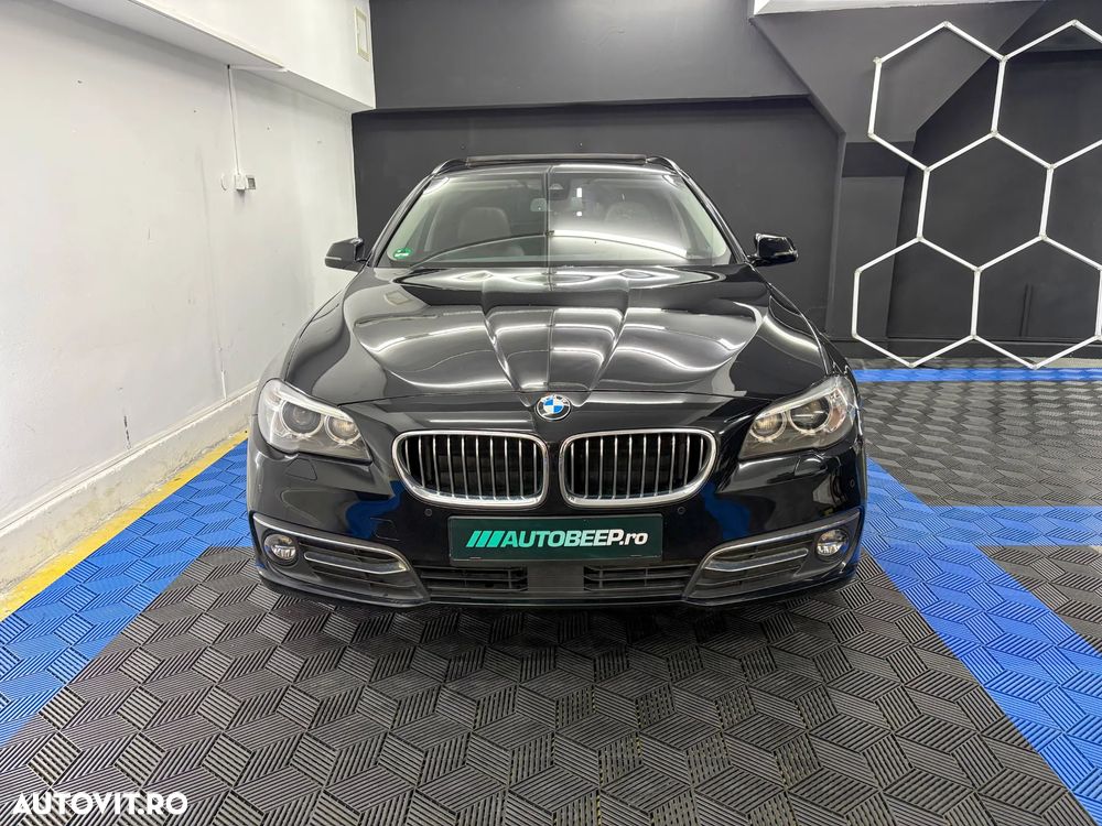 BMW Seria 5 525d xDrive Aut. Luxury Line - 2