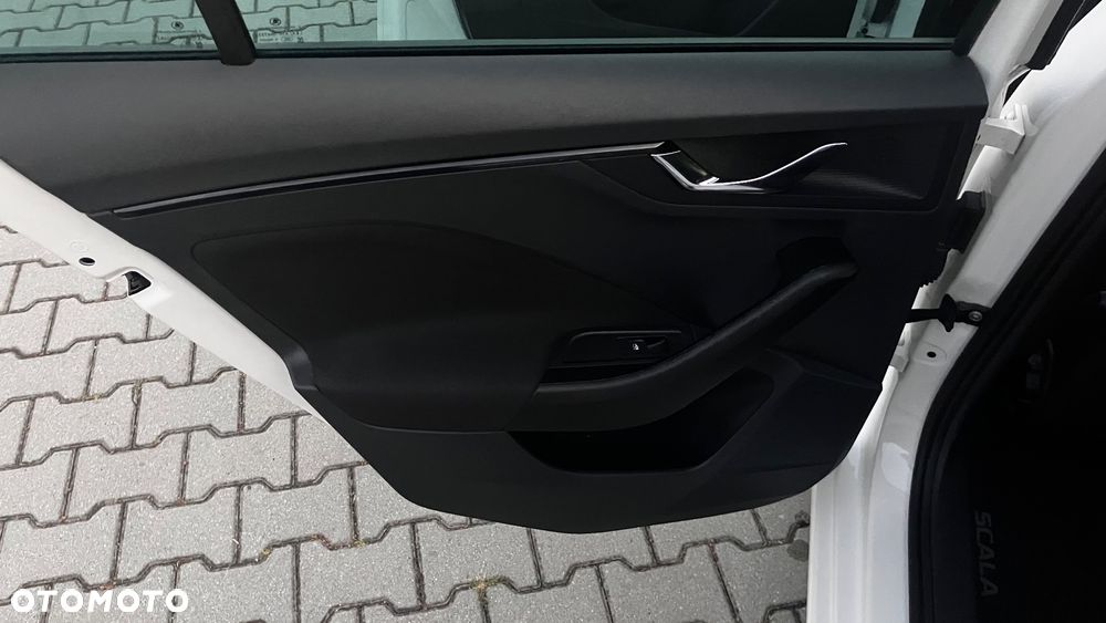 Skoda Scala 1.6 TDI SCR Active - 29