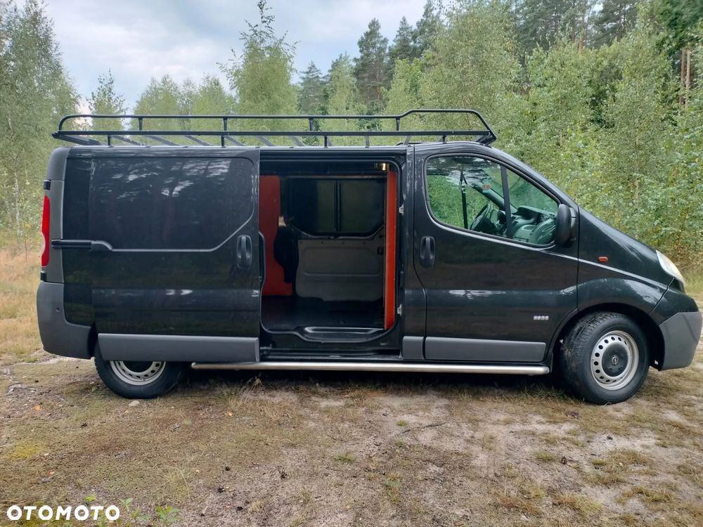 Opel vivaro - 32