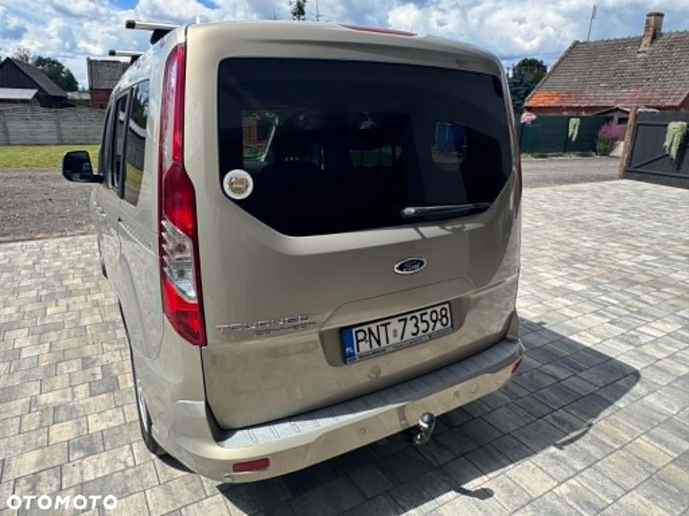 Ford Tourneo Connect 1.5 TDCi Titanium - 5