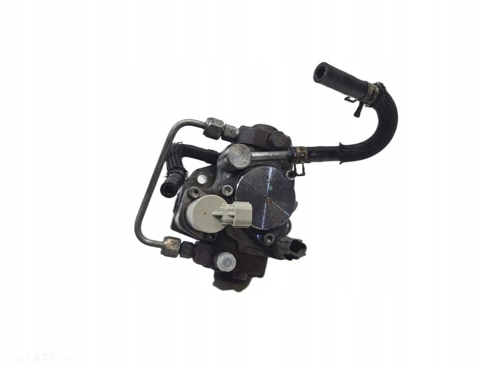 pompa wtryskowa toyota verso avensis rav4 d4d 09r 22100-0r040 - 3