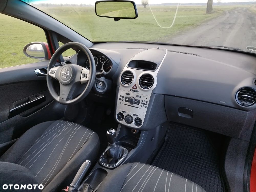 Opel Corsa 1.2 16V - 13