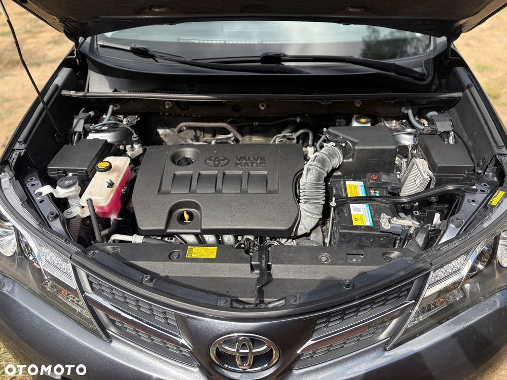 Toyota RAV4 2.0 Premium - 11