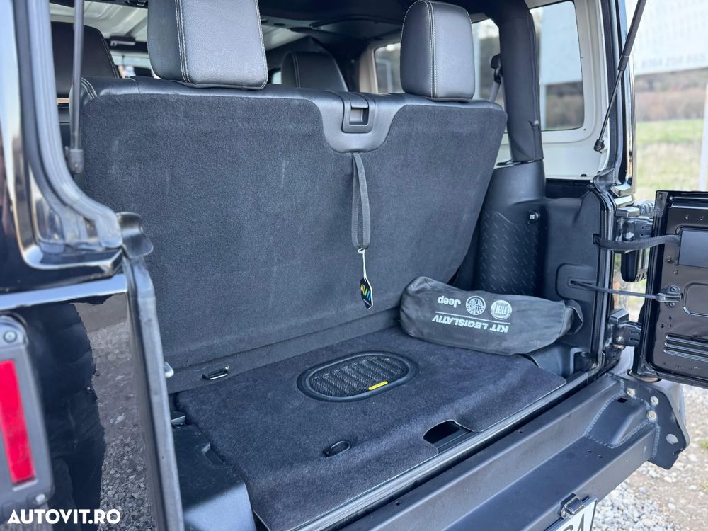 Jeep Wrangler 2.8 CRD AT Rubicon - 5