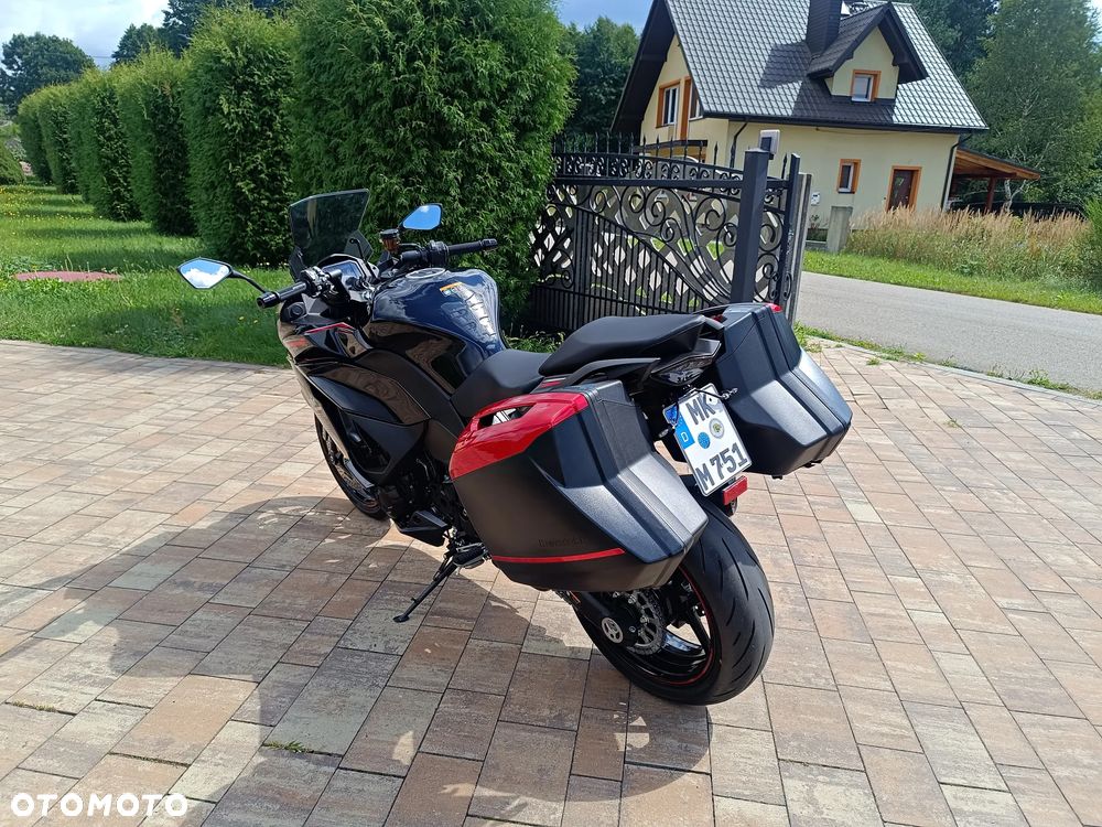 Kawasaki Ninja 1000 SX - 7