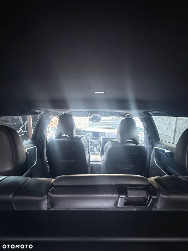 Volvo V60 - 9