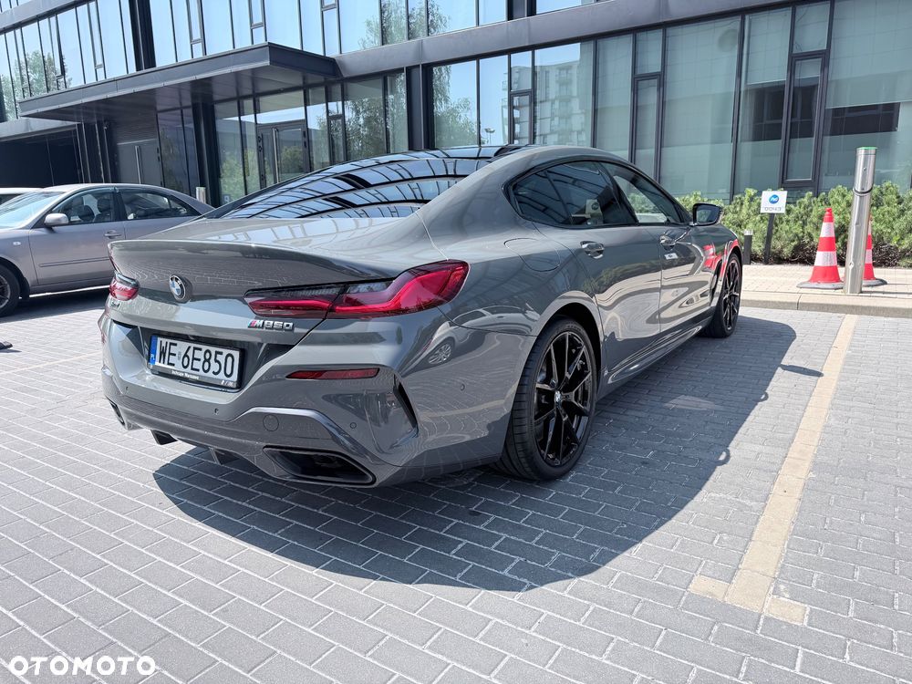 BMW Seria 8 - 2