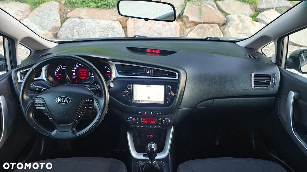 Kia Ceed 1.4 Vision - 24